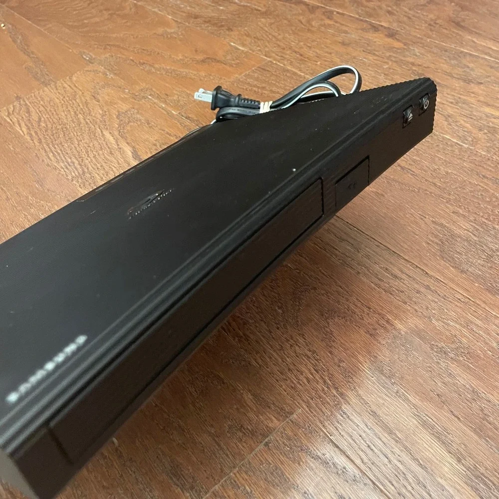 Samsung Blu-ray Player Black Wi-Fi Full HD 1080p BD-JM57 OS No Remote
